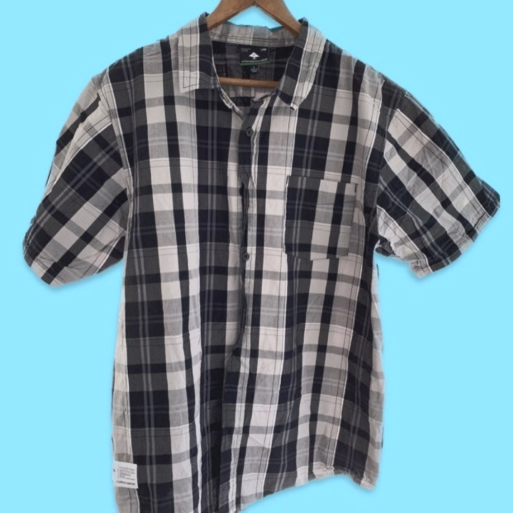 Men's LRG button down shirt size large